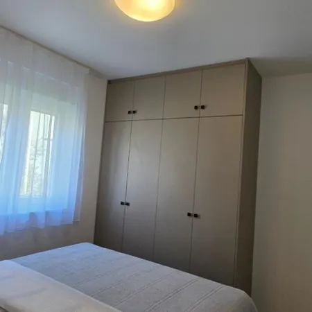 Cardak Apartment, With Garden, Free Private Parking Apartament